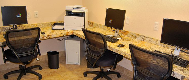 Desk with multiple computers setup